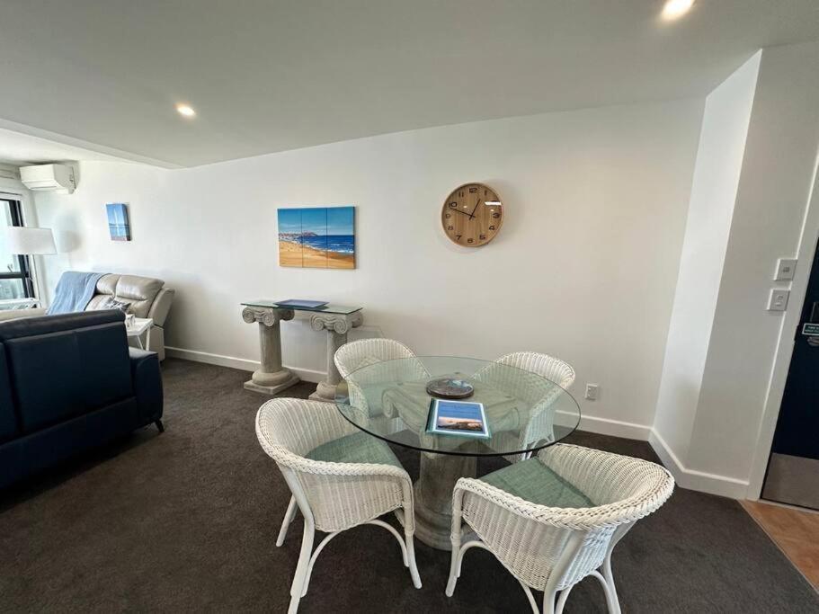 Luxury Beach Escape - 6 Adams Ave Mt Maunganui Mount Maunganui Buitenkant foto